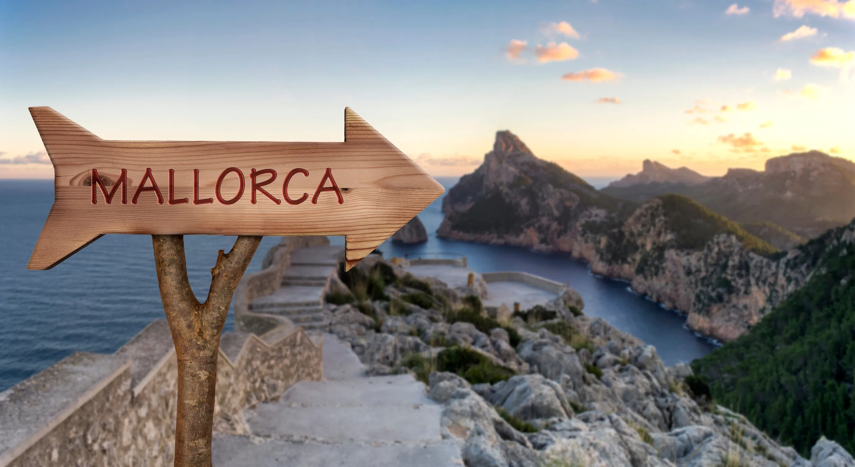Mennyibe kerül 1 hetes mallorcai nyaralás 2 fő részére 2026-ban?