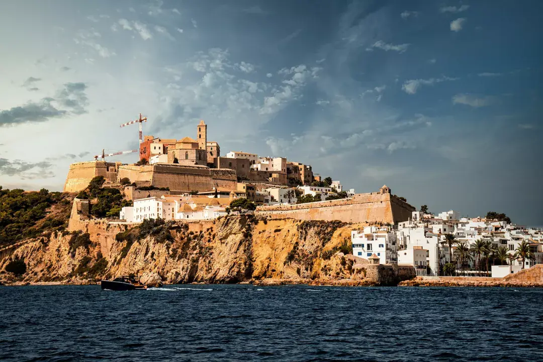 1 hetes ibizai utazás részletes költségvetése