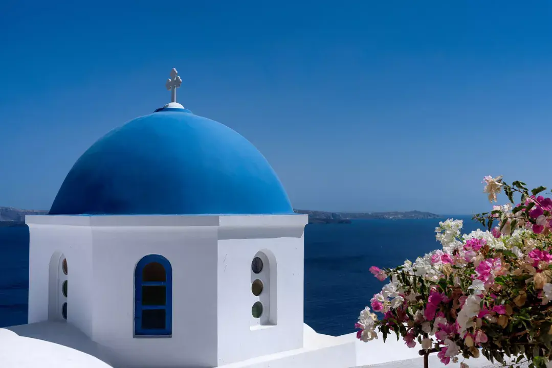 2 hetes nyaralás Santorini szigetén repülővel és szállással 200.000 FT-ból