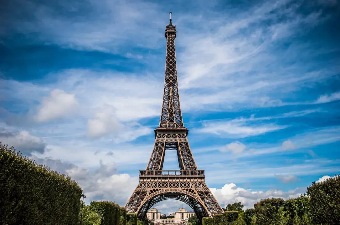 20 kérdés, amire az Eiffel-toronnyal kapcsolatban választ kaphatsz