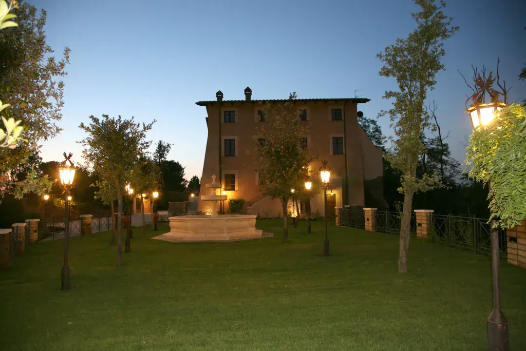 4 csillagos római hotel reggelivel, óriási kedvezménnyel csak 13.430 Ft