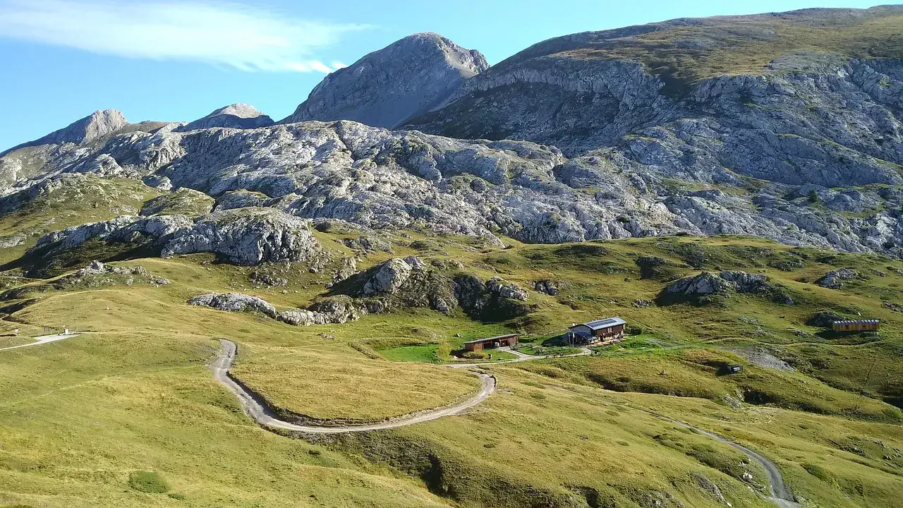 Alpi Apuane Nemzeti Park: márványhegyek és vad toszkán tájak
