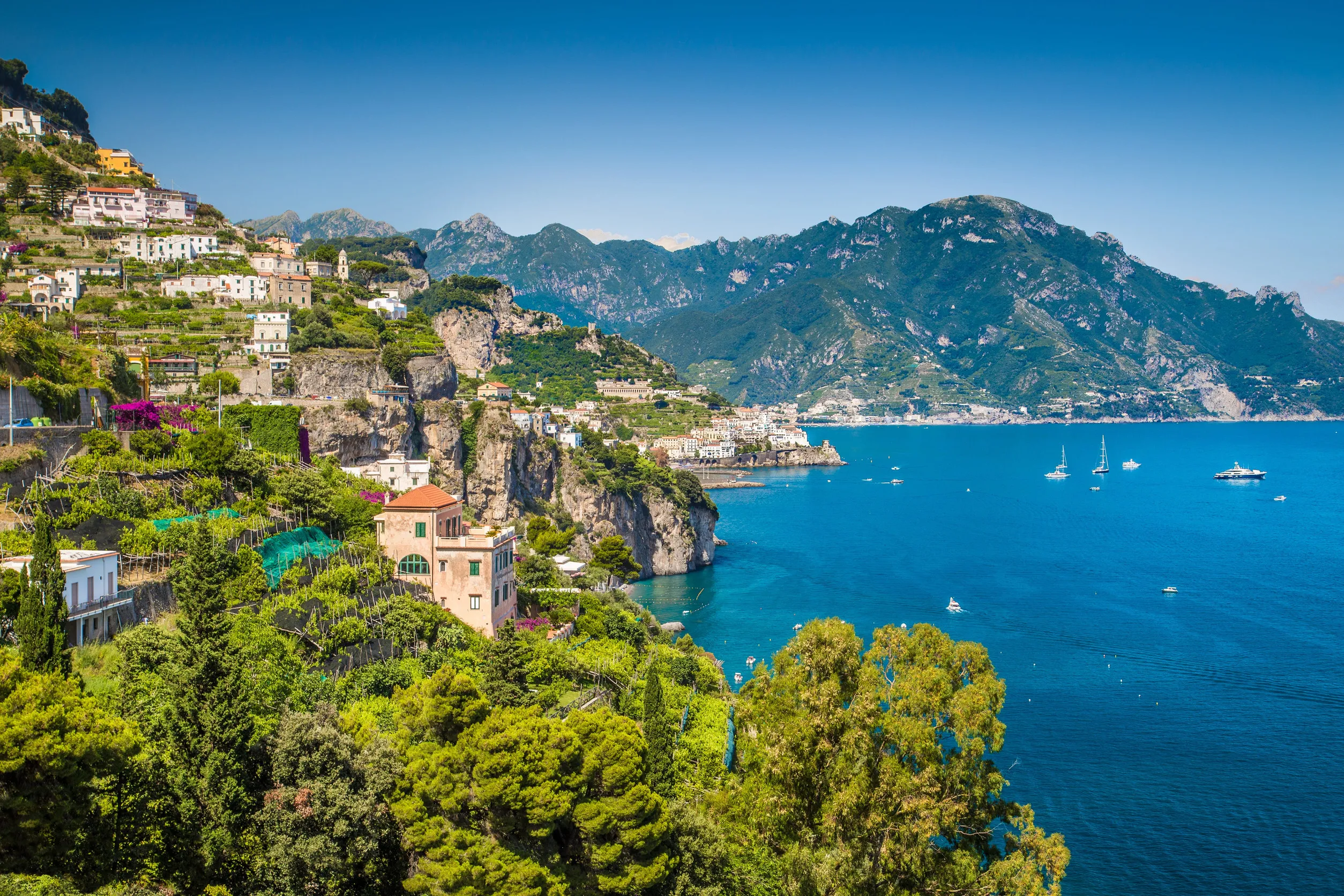 Amalfi 4 nap/3 éjszaka repjeggyel és szállással 46.735 Ft/fő