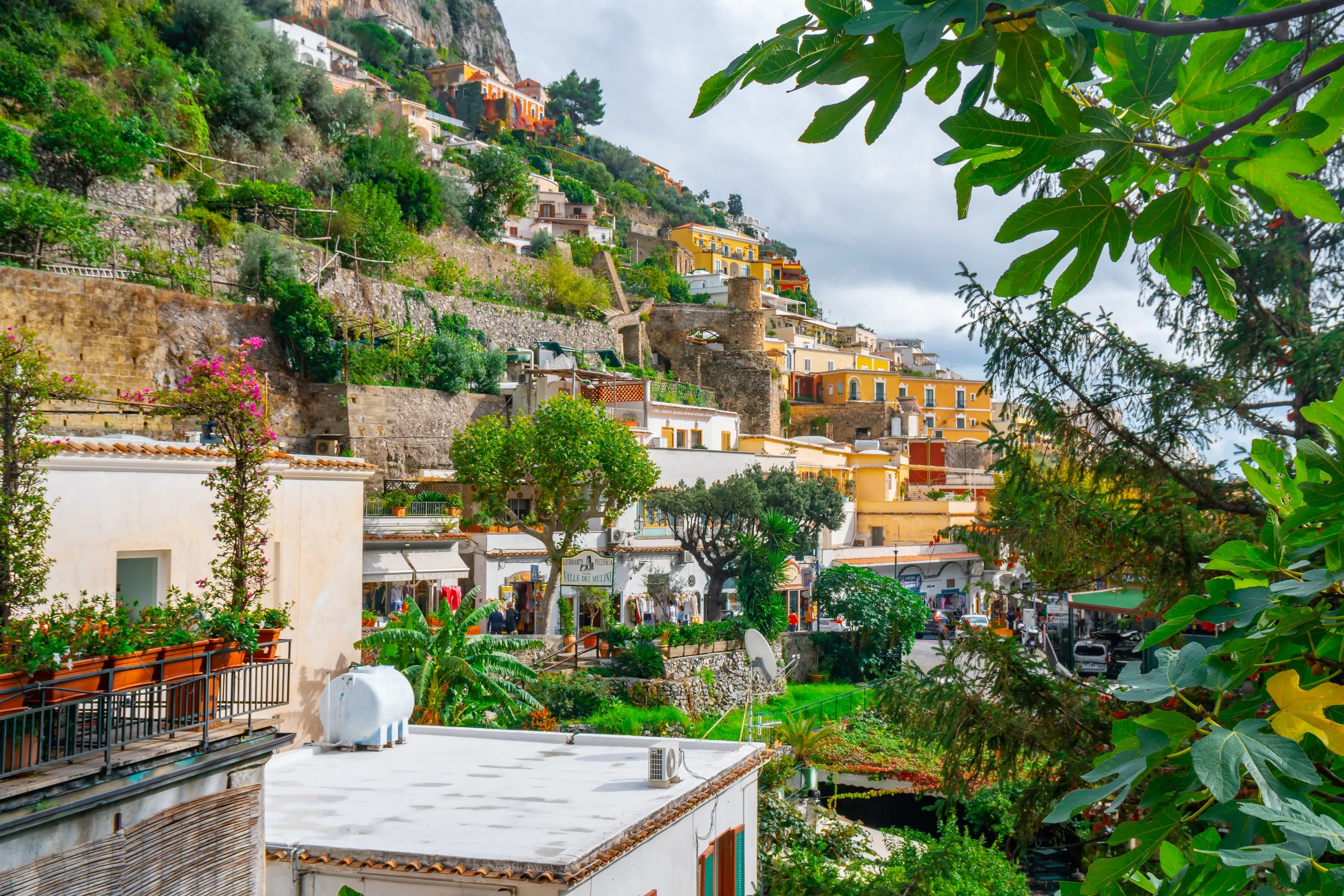 Amalfi 4 nap/3 éjszaka repjeggyel és szállással 48.925 Ft/fő