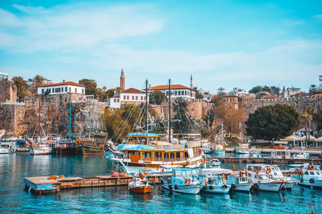 Antalya - nyugalom és szórakozás a Török Riviérán
