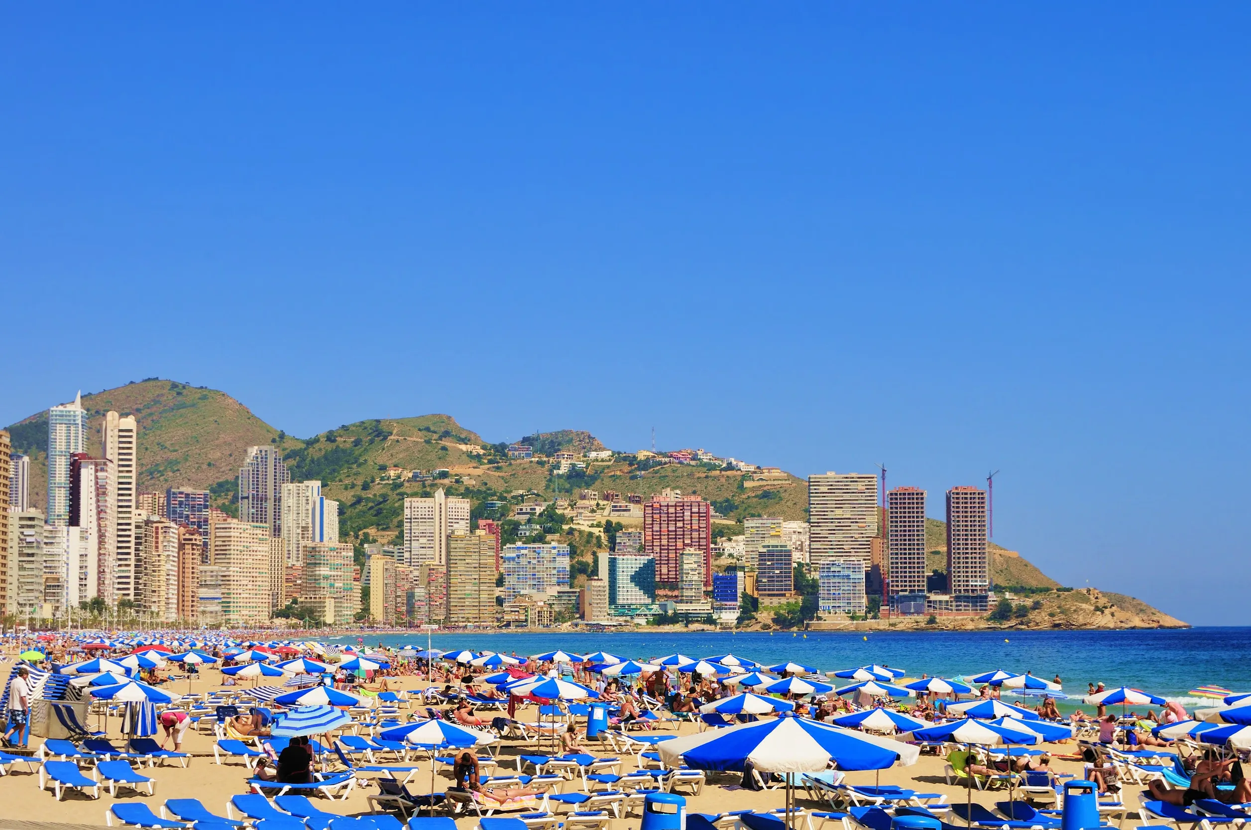 Benidorm 6 nap/5 éjszaka repjeggyel és szállással 63.985 Ft/fő