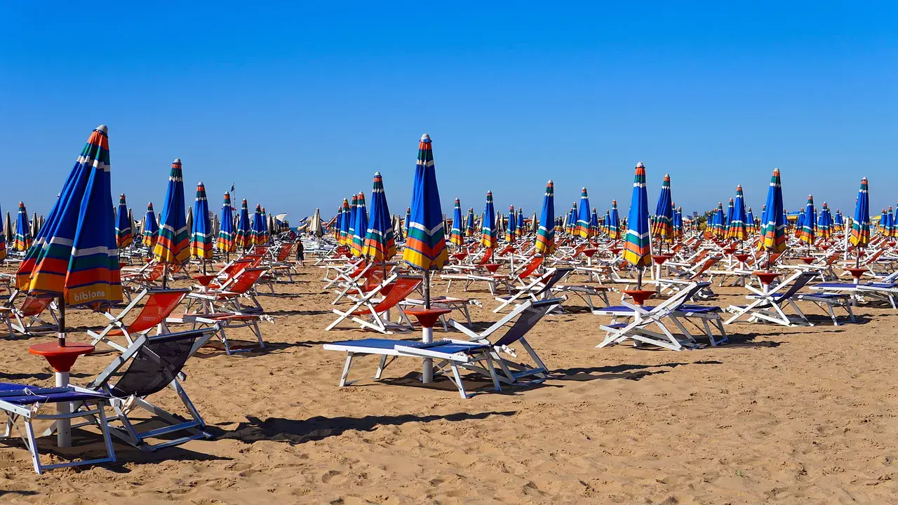 Bibione, középpontban a tengerparti nyaralás