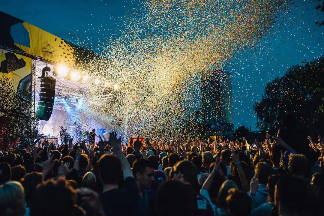 Bulizz ezerrel a görög szigeteken