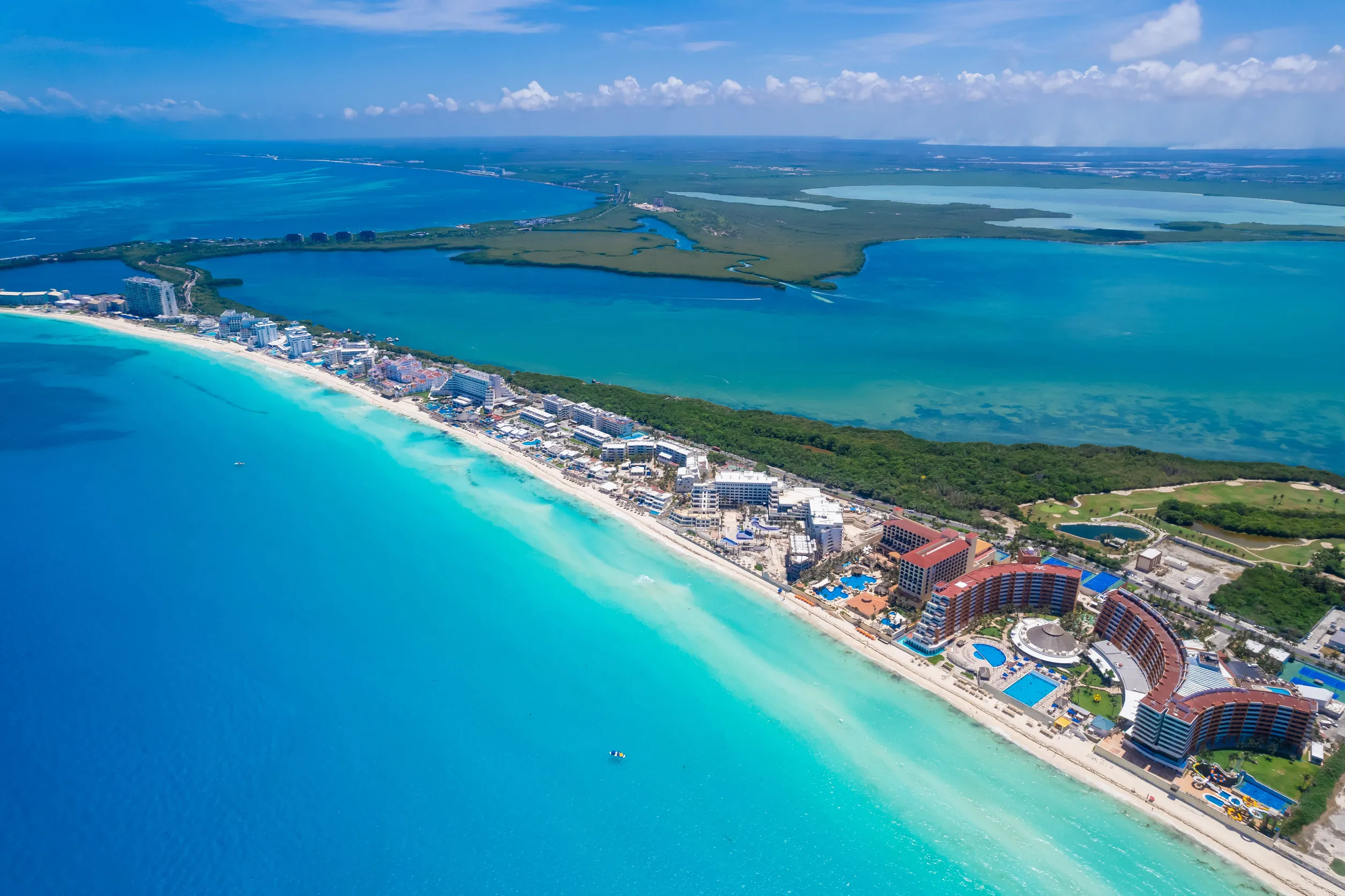 Cancún repülővel Budapestről+8 éjszaka 4 csillagos szállással és reggelivel 290.860 Ft/fő