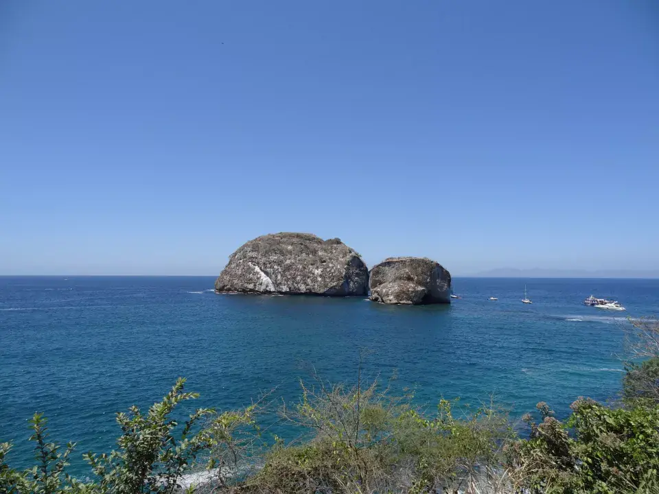 "Elrejtett strand" a Marieta-szigetcsoporton