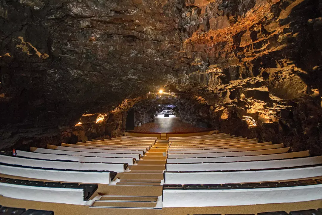 Jameos del Agua, kultúra és művészet varázslatos környezetben