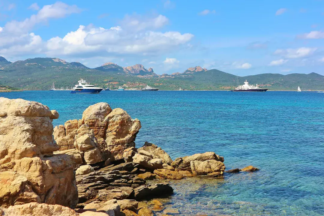 Luxus nyaralás a Costa Smeraldán