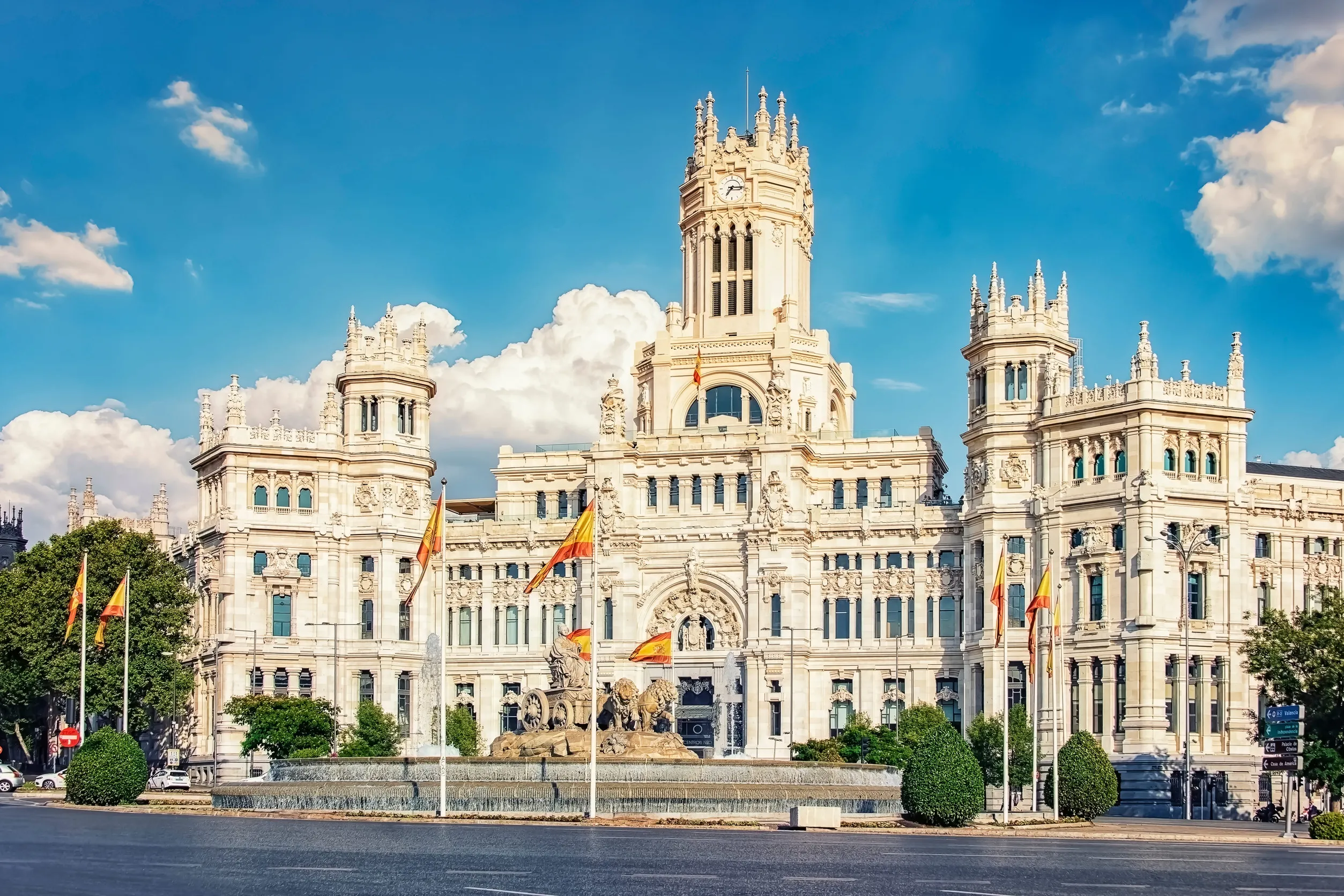 Madrid 4 nap/3 éjszaka repjeggyel és szállással 36.105 Ft/fő