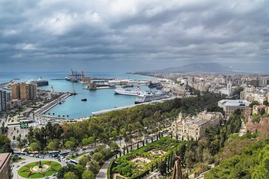 Malaga, ahol a történelem találkozik a tengerparti hangulattal