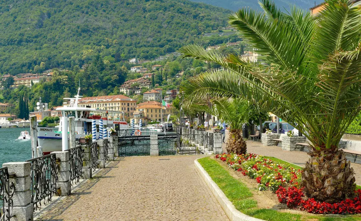 Menaggio, Comói-tó