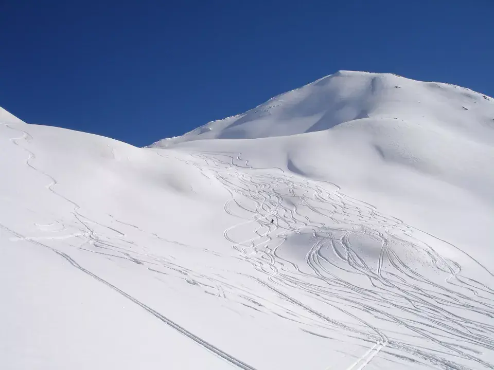 Mennyibe kerül 1 hetes síutazás Cortina d' Ampezzoba?