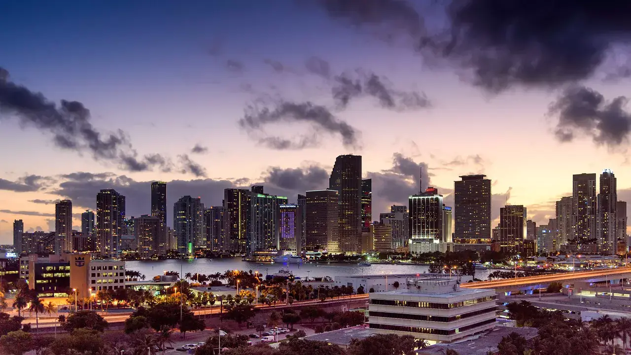 Miami Nemzetközi Repülőtérről hogyan juthatunk el Florida Keys-be?