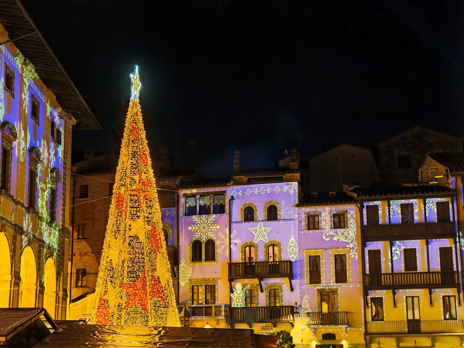 Advent Toszkánában 3 nap/2 éjszakára repjeggyel, 3 csillagos szállással és reggelivel 41.563 Ft/fő