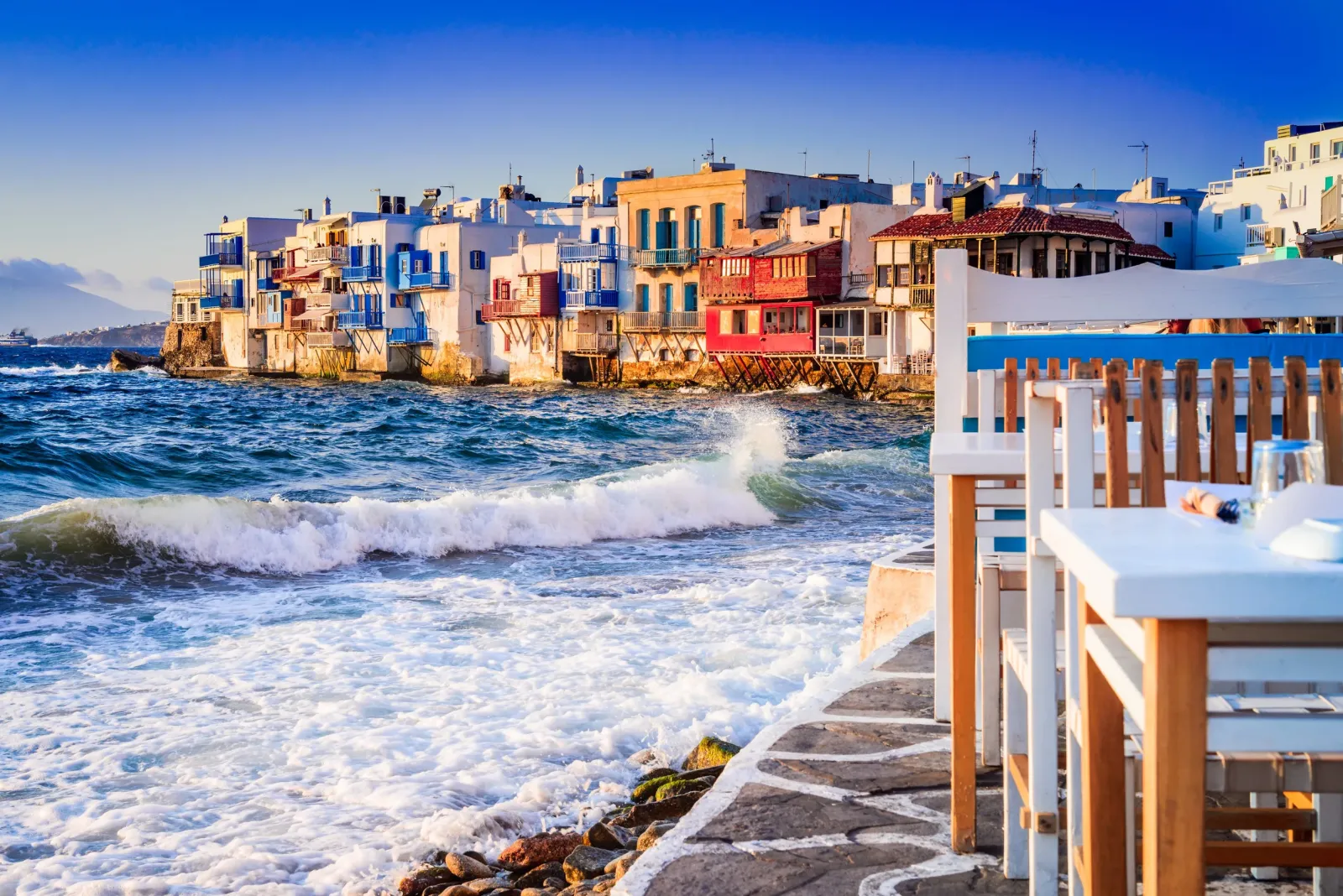 Mykonos 8 nap/7 éjszaka repjeggyel Budapestről+4 csillagos szállással és reggelivel 164.200 Ft/fő