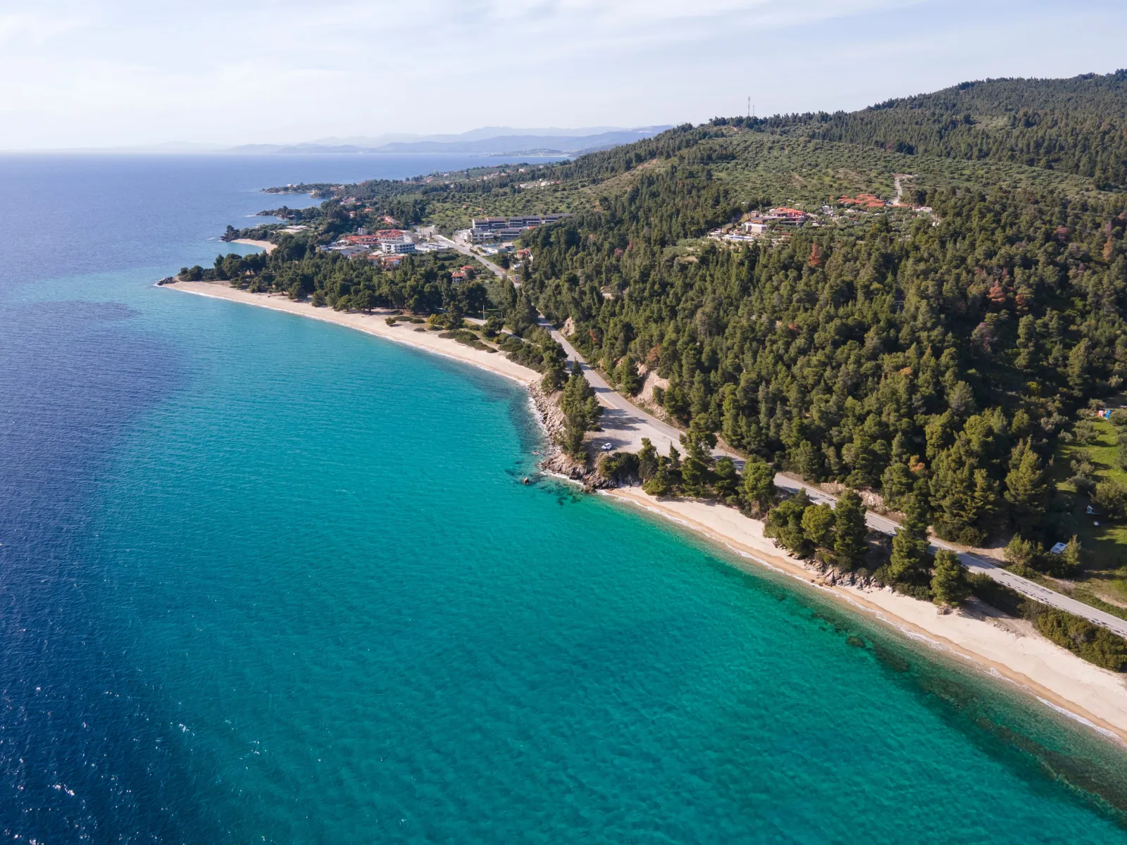 Sithonia félsziget jövő nyáron 8 nap/7 éjszakára repjeggyel és szállással 87.691 Ft/fő