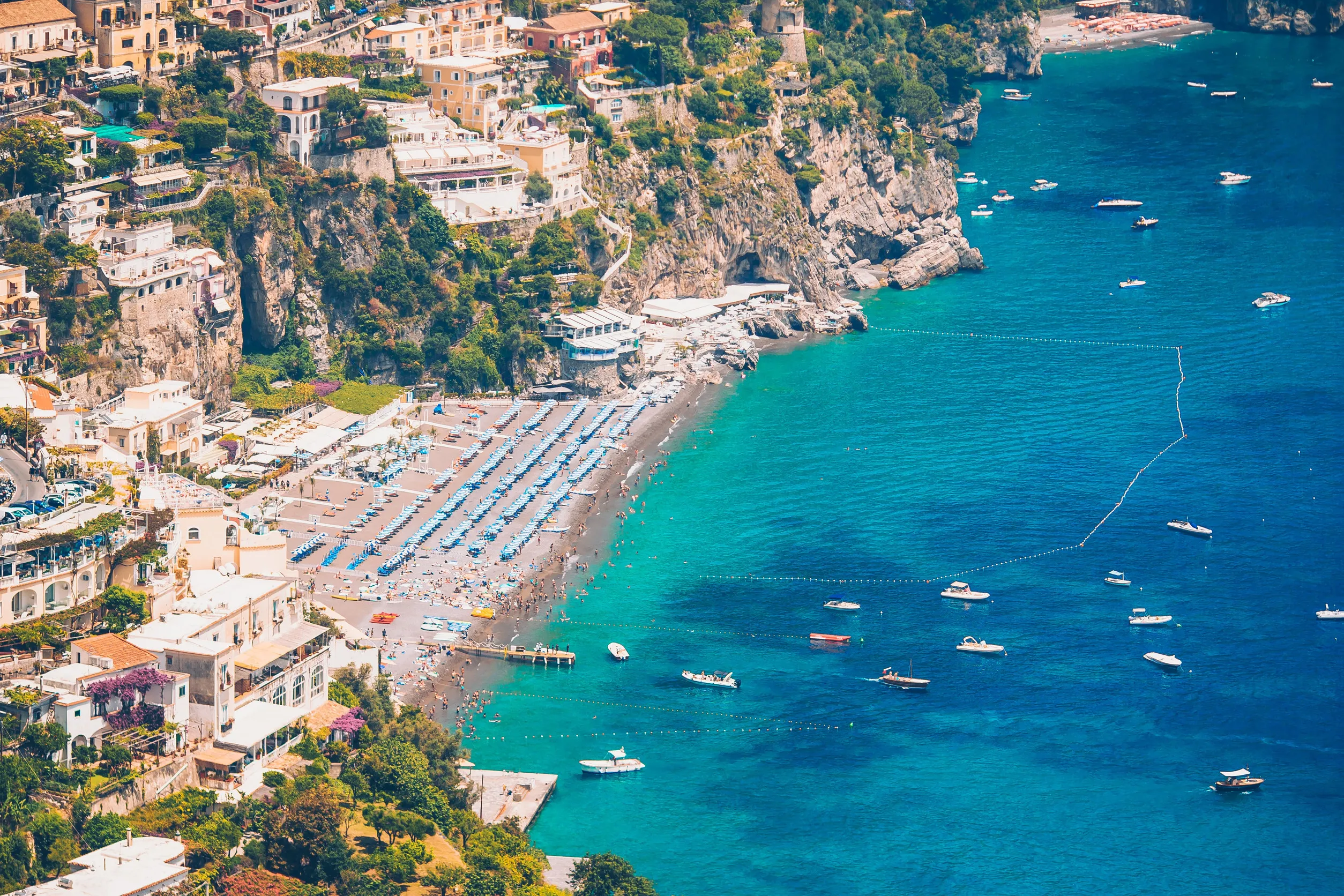 Nápoly 8 nap/7 éjszaka 79.160 Ft/fő és irány az Amalfi-part!