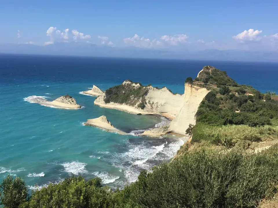 Peroulades, Korfu