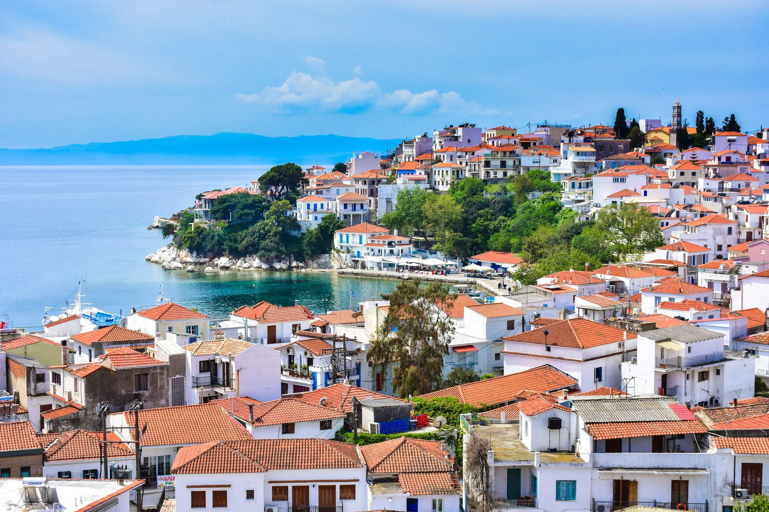 Skiathos 4 nap/3 éjszaka repjeggyel és szállással 60.820 Ft/fő