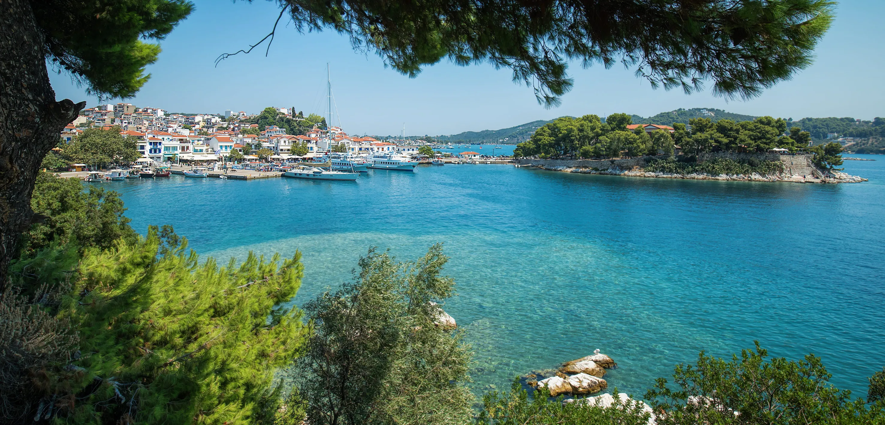 Skiathos 5 nap/4 éjszaka repjeggyel és szállással 59.382 Ft/fő szeptemberben!