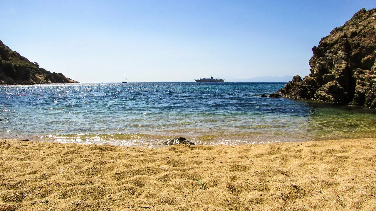 Skiathos strandjai utazók szemüvegén keresztül