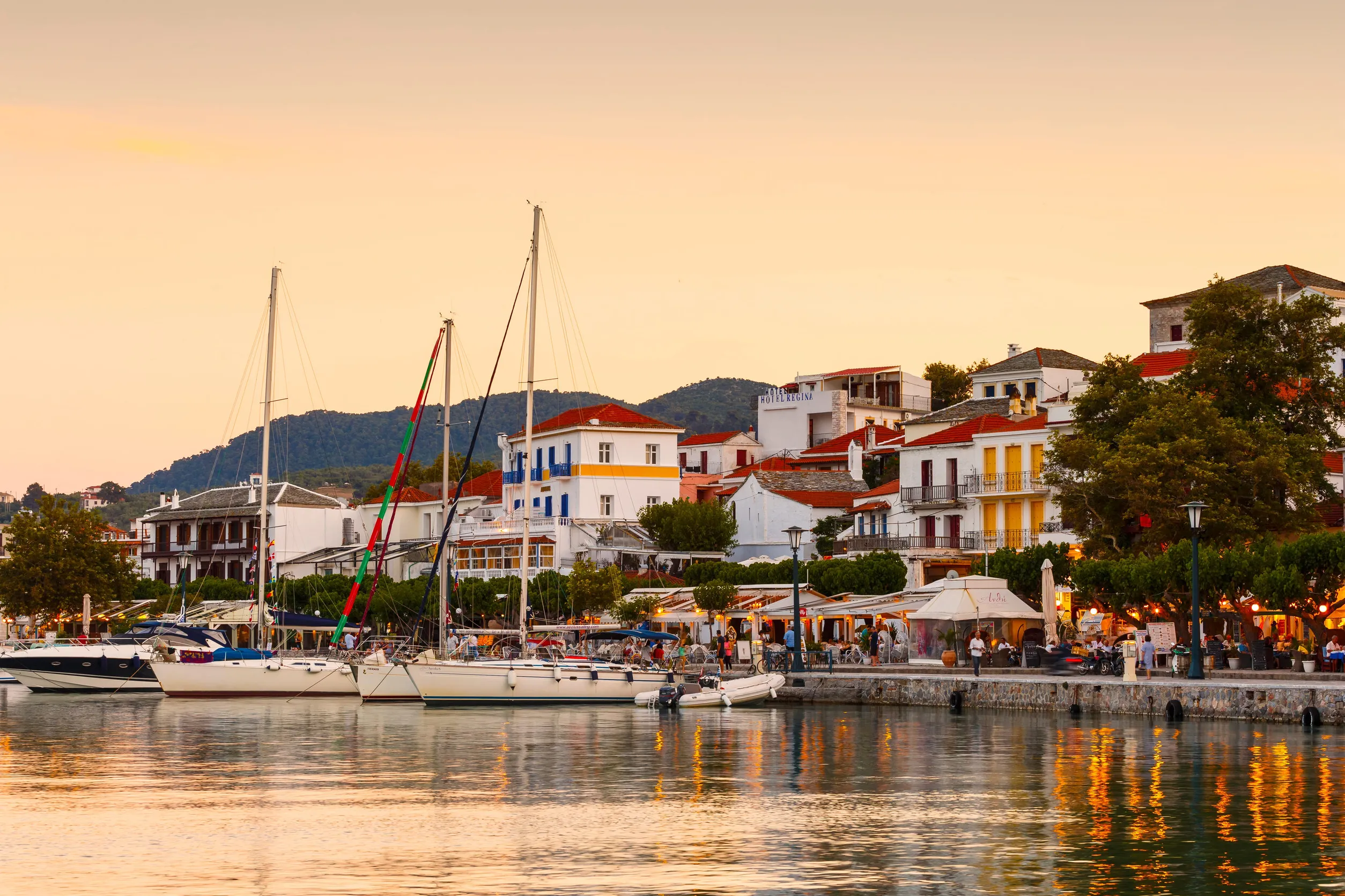 Skopelos 8 nap 7 éjszaka repjeggyel és 3 csillagos szállással CSAK 69.405 Ft/fő!