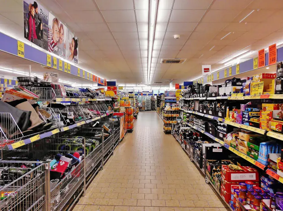 Szupermarket élelmiszer árak Skiathos szigetén