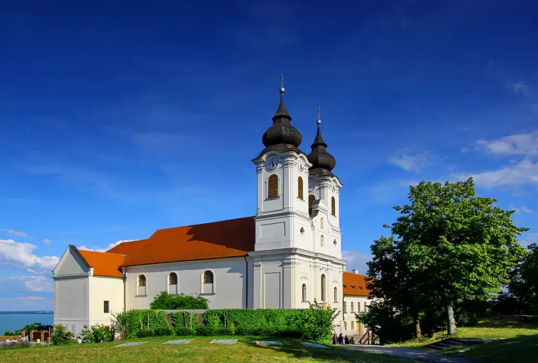 Tihany a hely, amely mindenkit elvarázsol