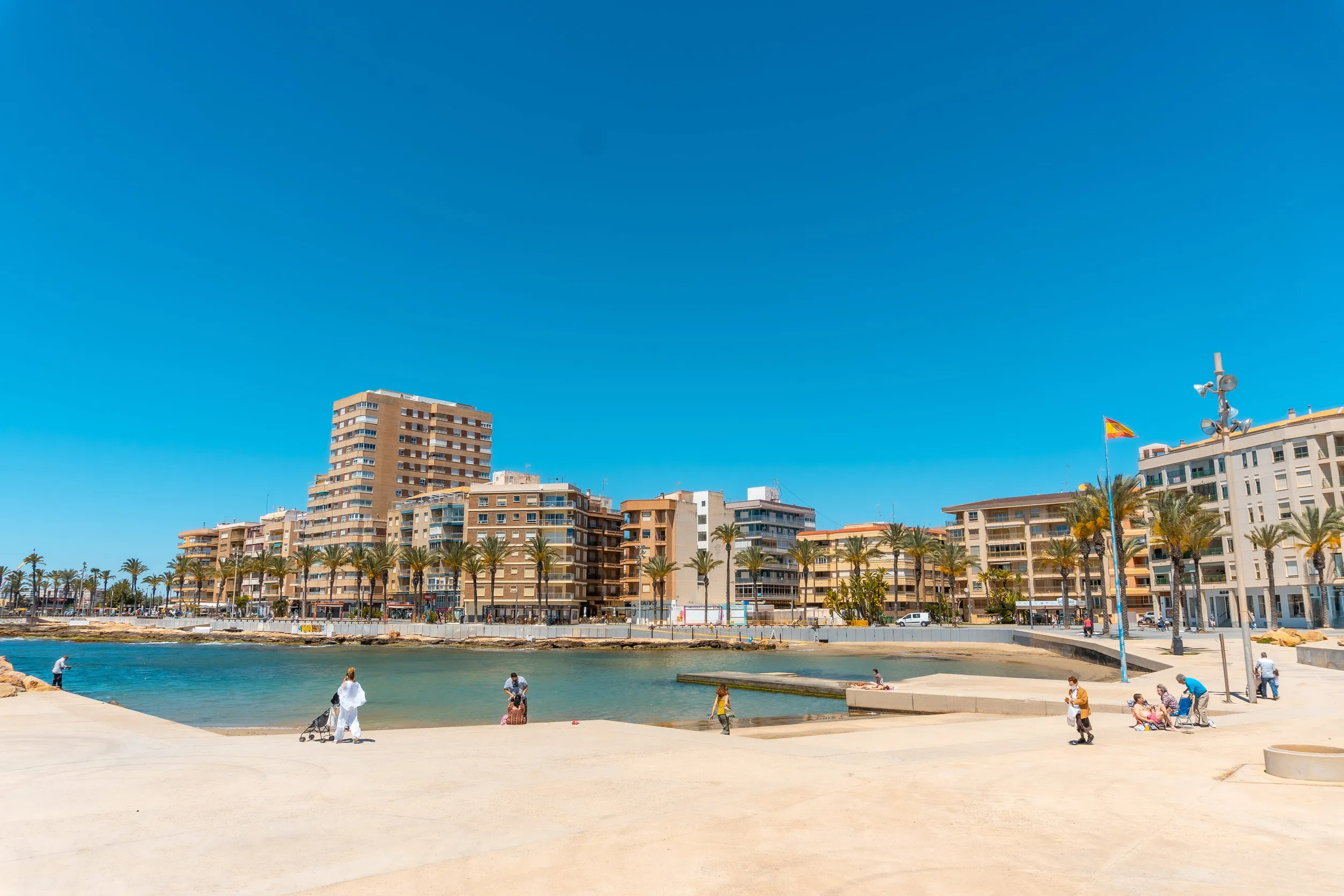 Torrevieja 4 nap/3 éjszaka repjeggyel és szállással 58.545 Ft/fő