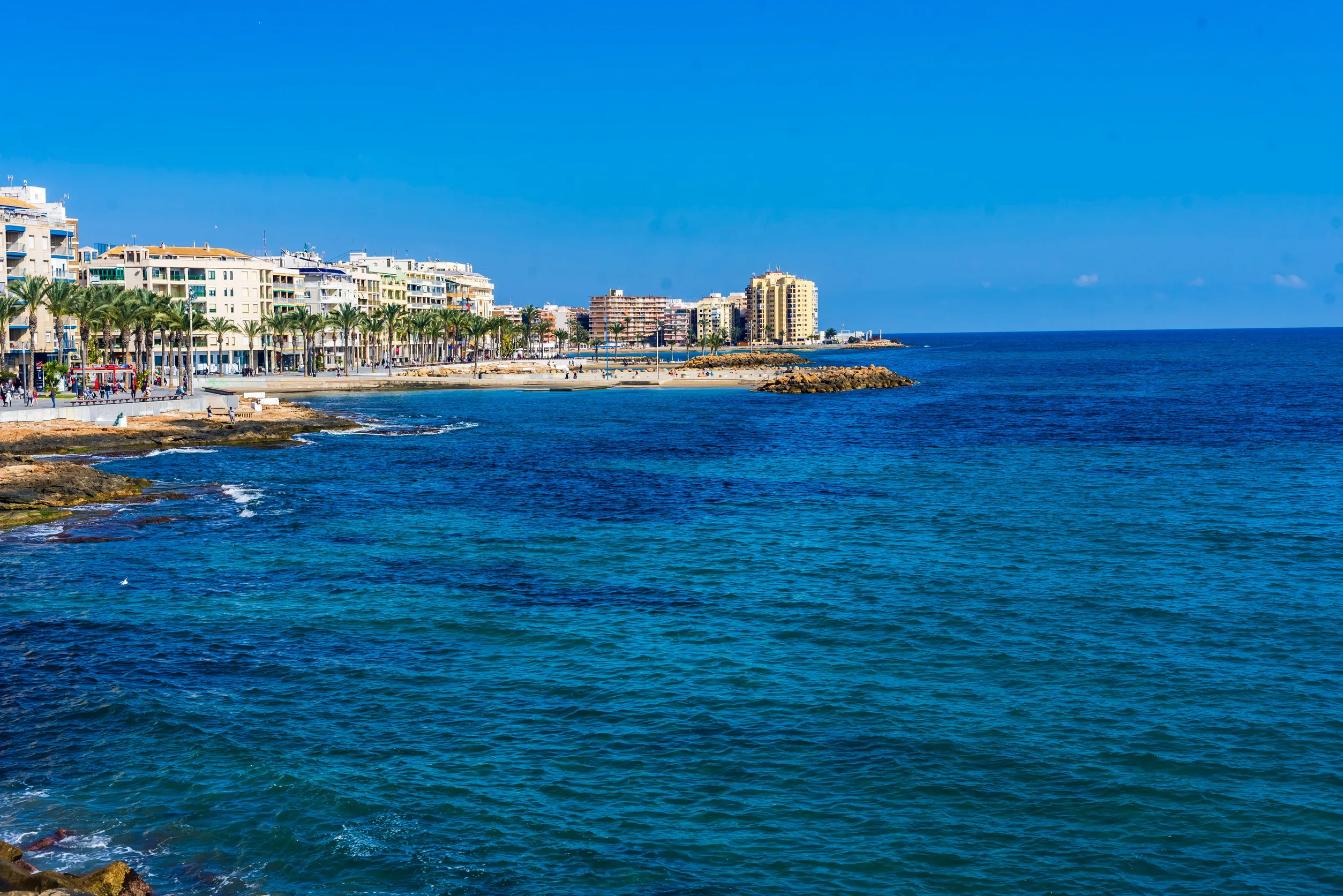 Torrevieja 5 nap/4 éjszaka repjeggyel és szállással 68.145 Ft/fő