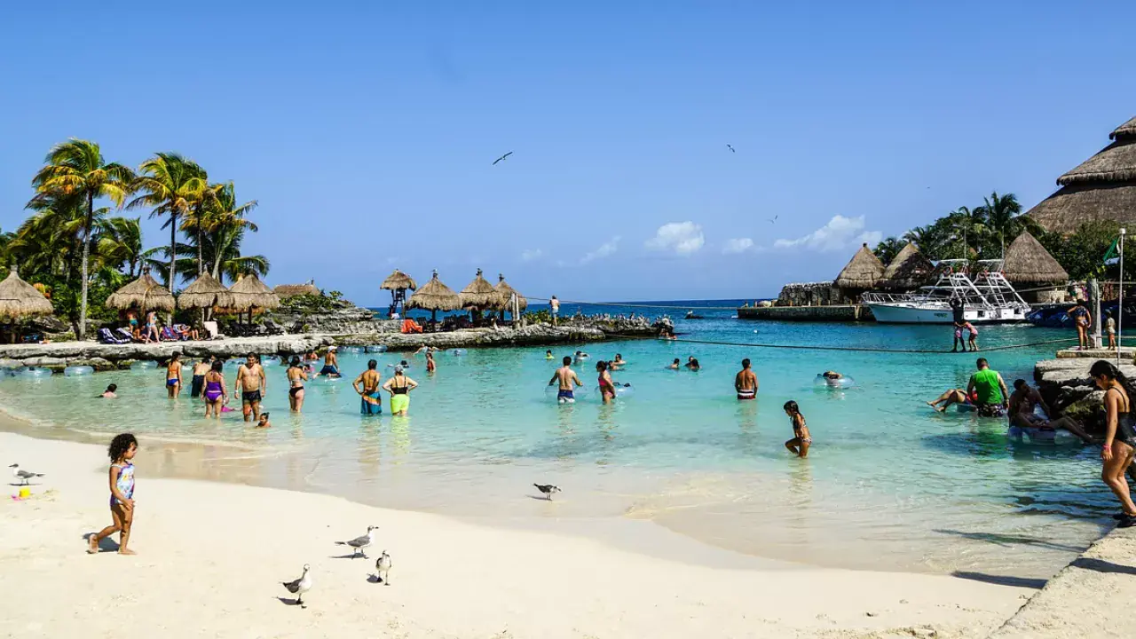 Transzfer a Cancún Repülőtérről A mexikói tengerpartra és Tulumba